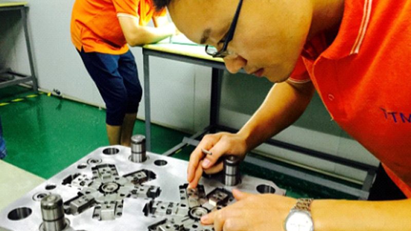 医疗器械橡胶模具：关键工艺与选型要点